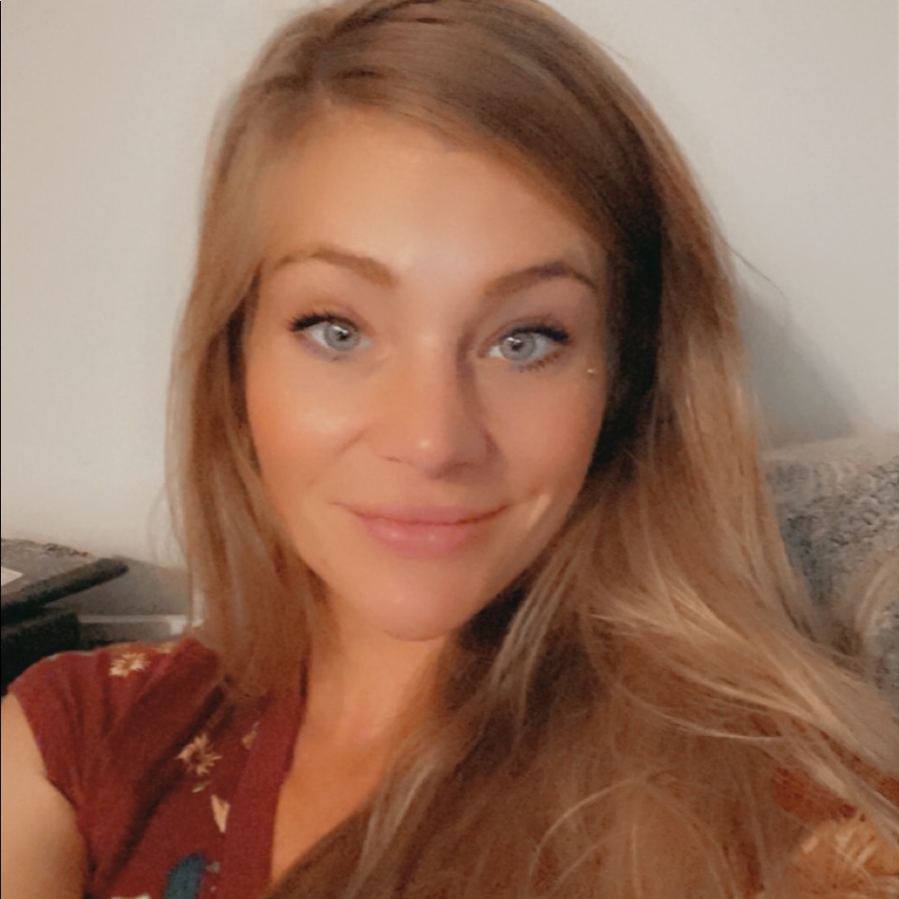 Meet your Posher, Sarah